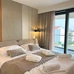 Luxury Amber - With Jacuzzi 公寓 *
