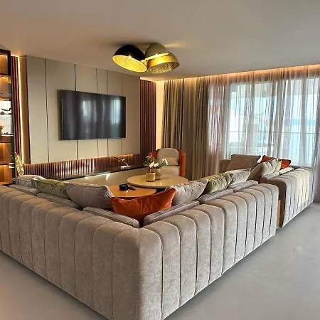 Luxury Amber - With Jacuzzi דירה Kožino