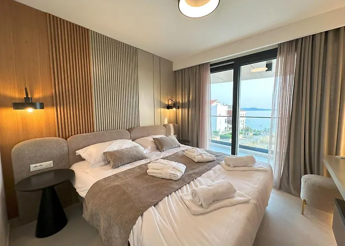 Luxury Amber - With Jacuzzi 아파트 Kožino